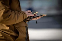 Smartphone có pin dùng cả tuần ngày càng hiện hữu.